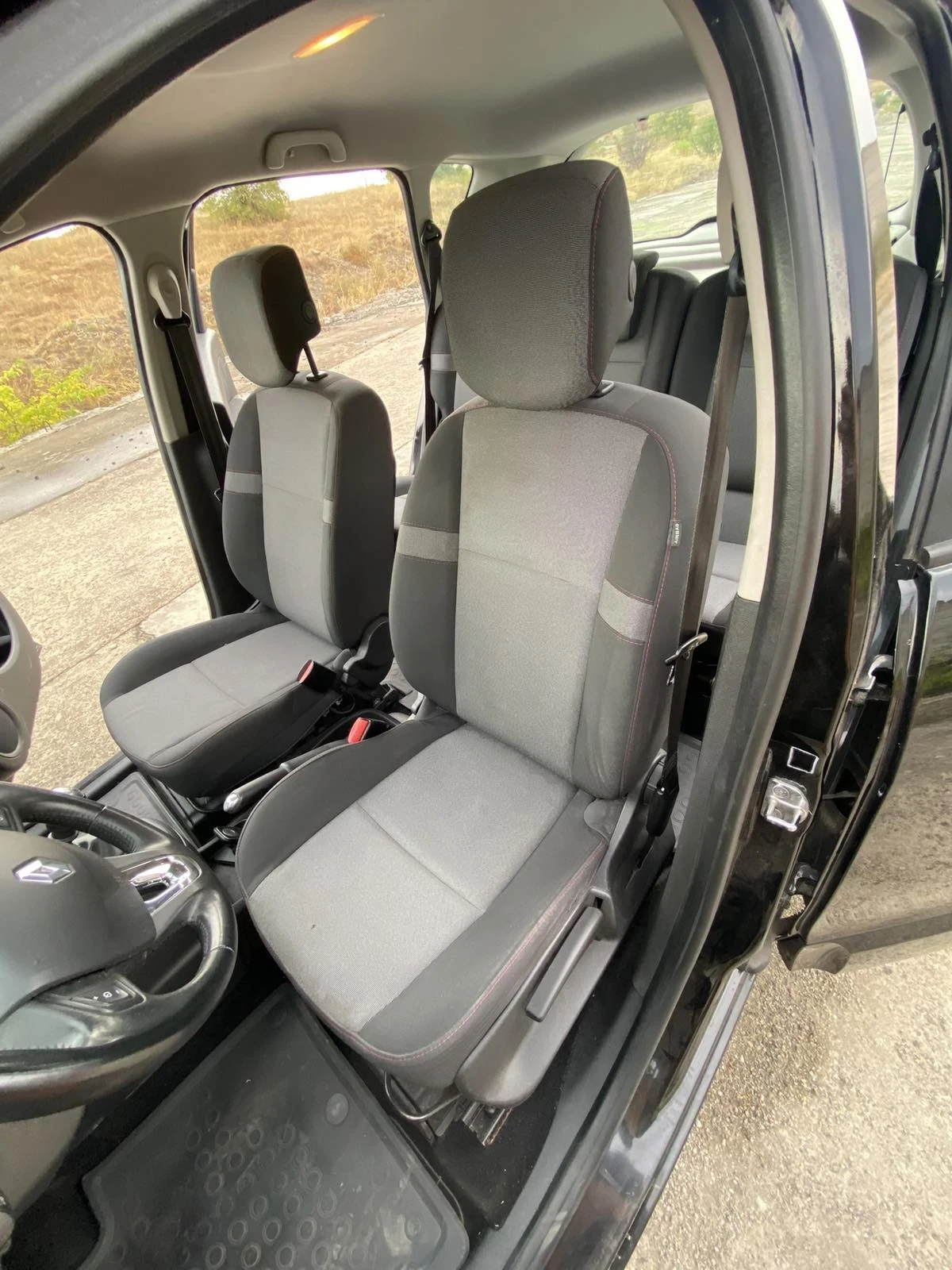 Renault Scenic 1.5dci - изображение 8