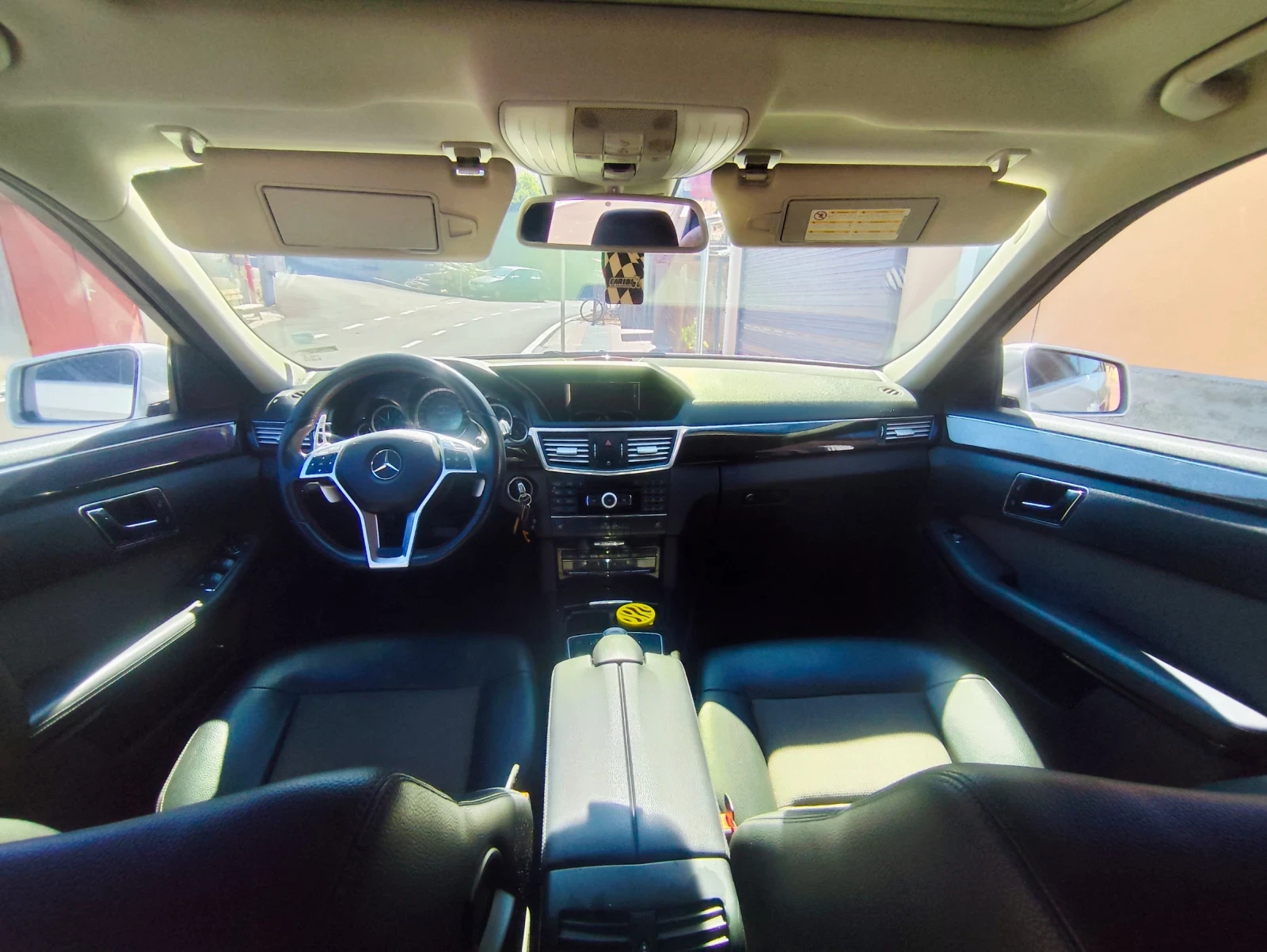 Mercedes-Benz E 350  - изображение 7