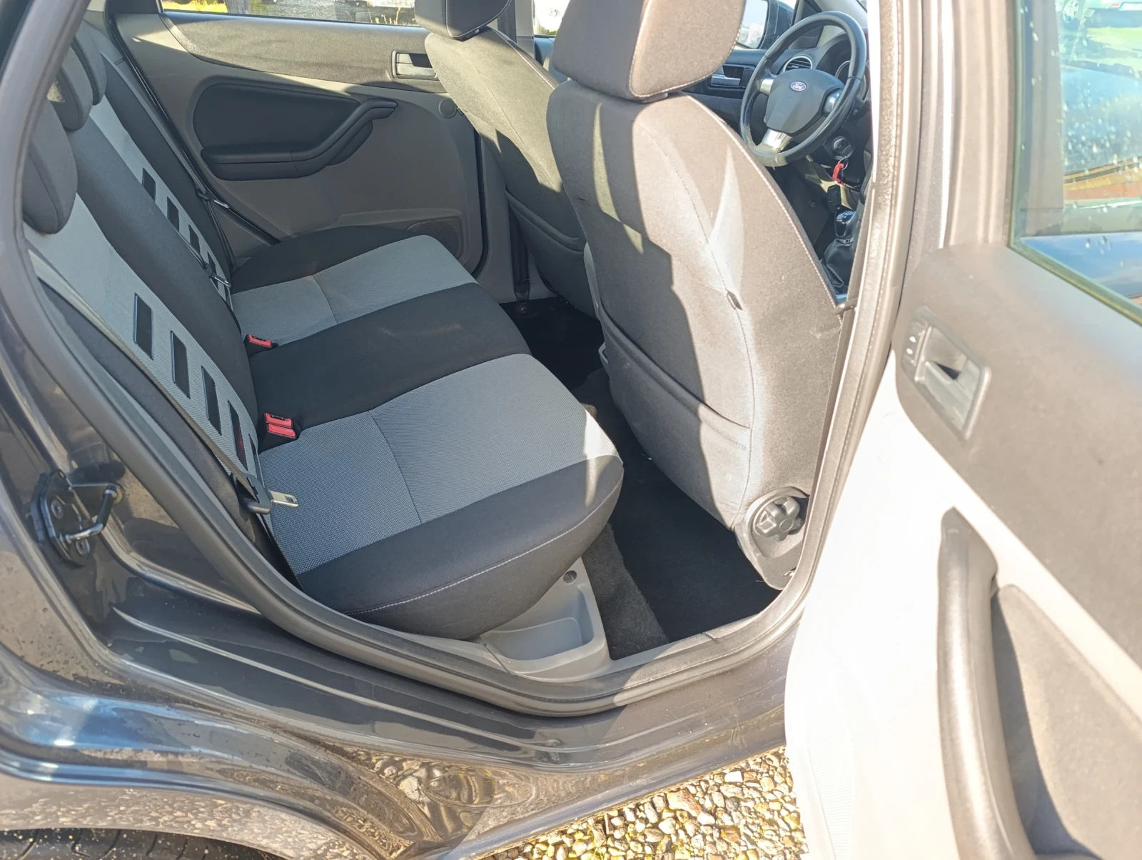 Ford Focus 1.6 Ti-Vct Gaz BRC - изображение 10