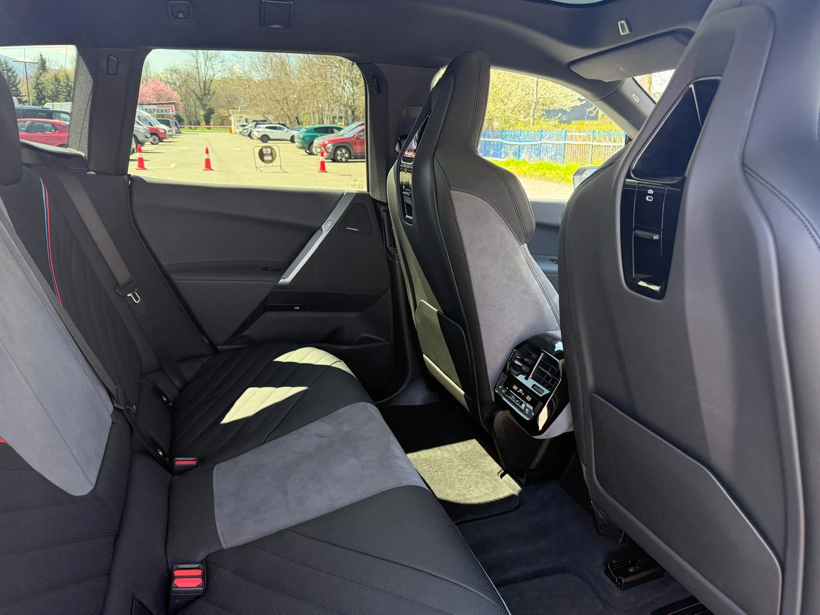 BMW iX xDrive 60i M Sport Facelift ������� | Mobile.bg � ����������� 14
