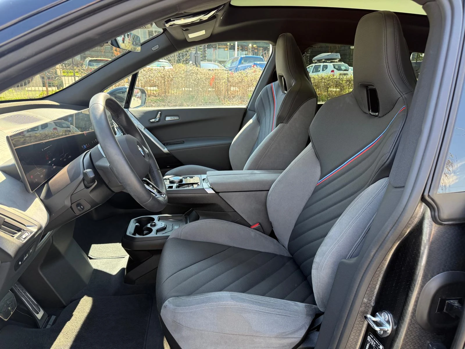 BMW iX xDrive 60i M Sport Facelift ������� | Mobile.bg � ����������� 9