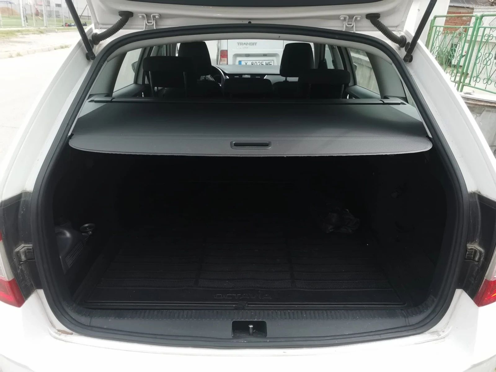 Skoda Octavia 1.5 CNG, снимка 6 - Автомобили и джипове - 53925260