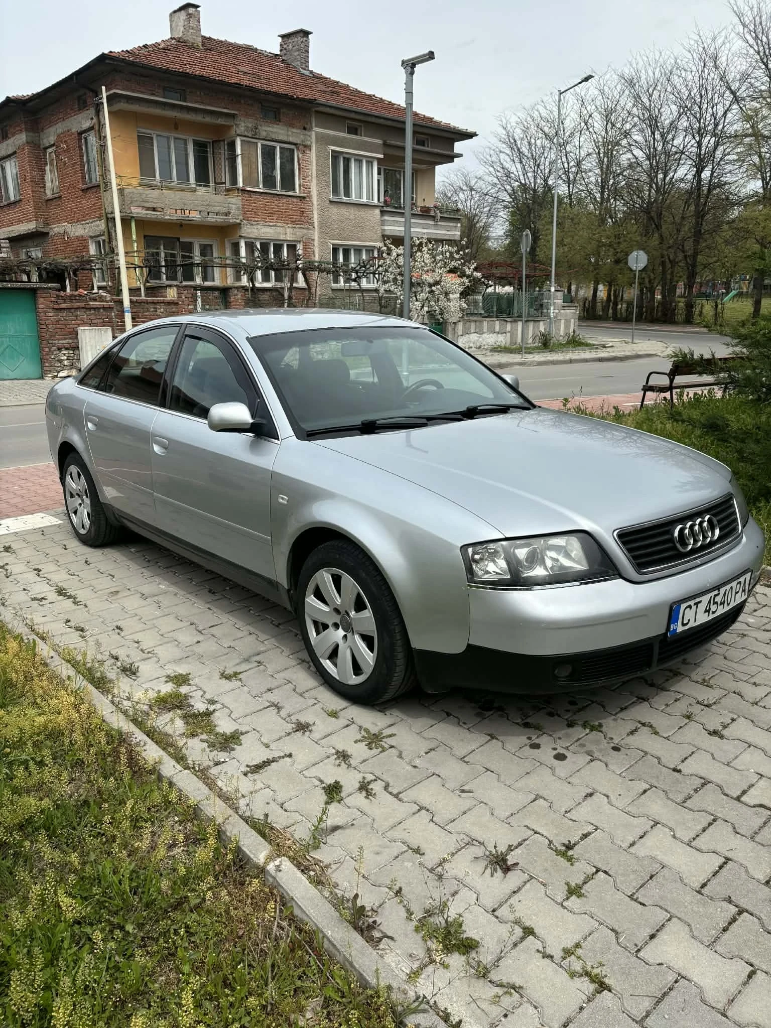 Audi A6 1.9 TDI, снимка 3 - Автомобили и джипове - 54356688