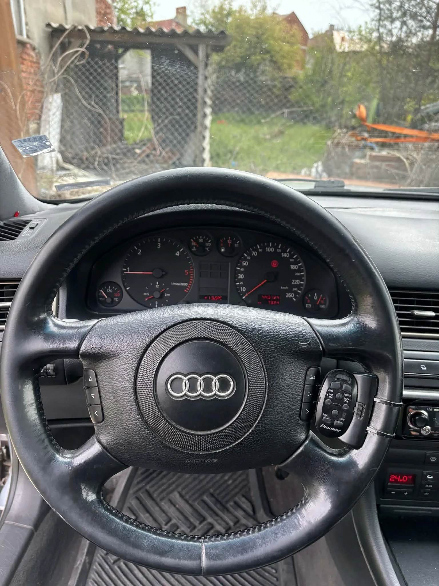 Audi A6 1.9 TDI, снимка 11 - Автомобили и джипове - 54356688