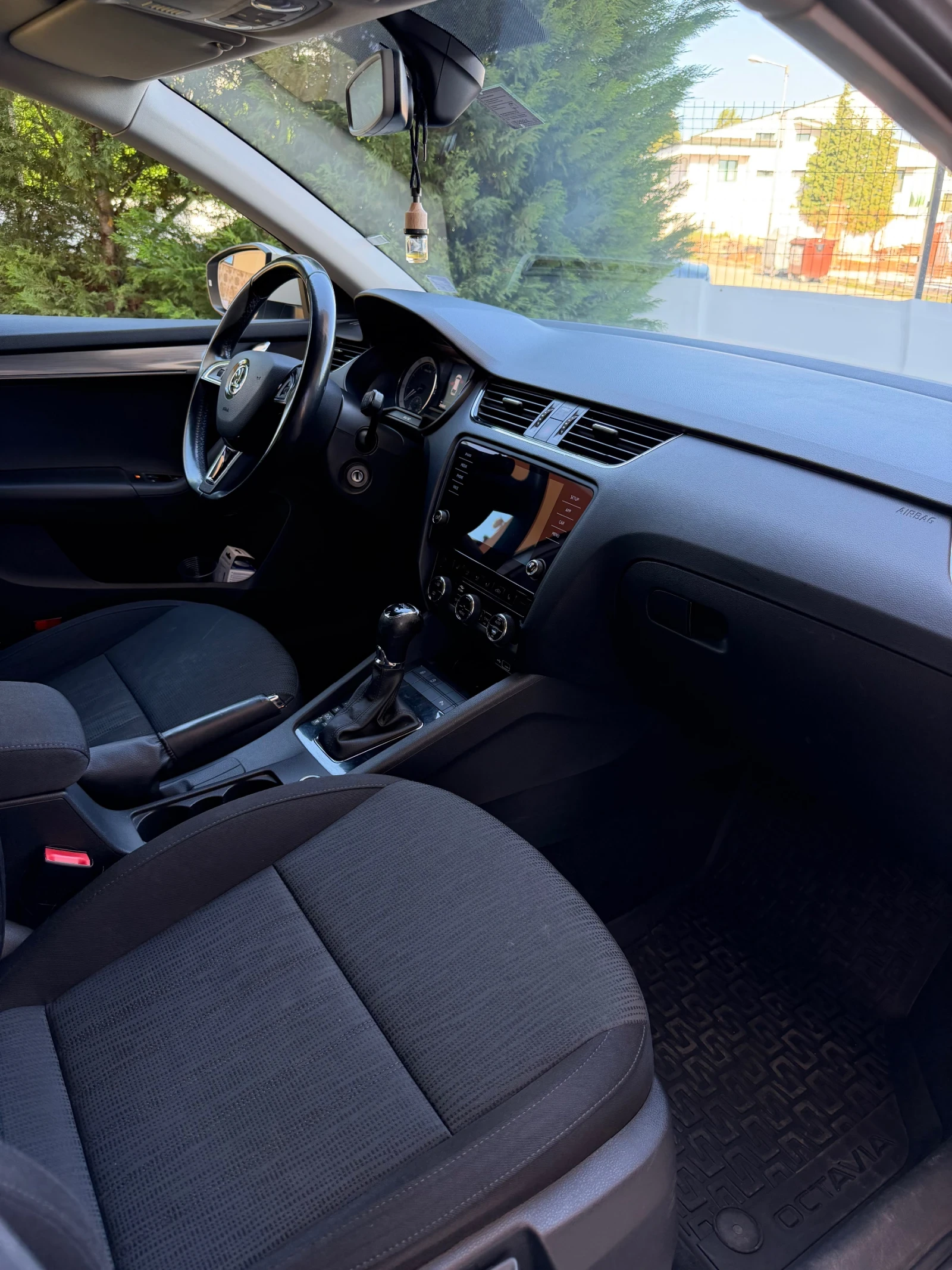 Skoda Octavia Skoda Octavia 1.5 G-TEC Метан, снимка 9 - Автомобили и джипове - 54477539