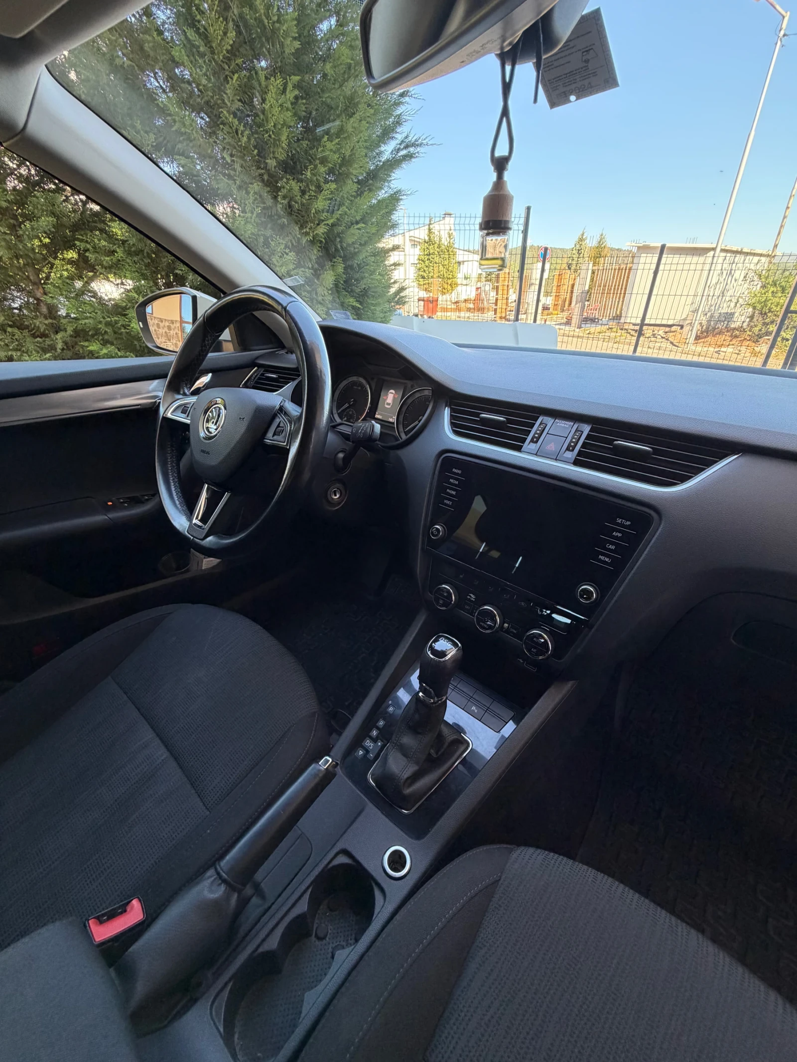 Skoda Octavia Skoda Octavia 1.5 G-TEC Метан, снимка 10 - Автомобили и джипове - 54477539