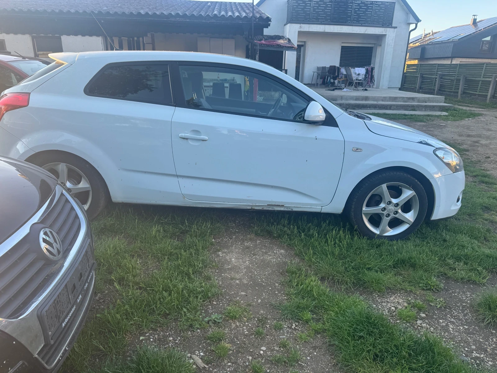 Kia Ceed 1.6i Klima, снимка 2 - Автомобили и джипове - 54556423