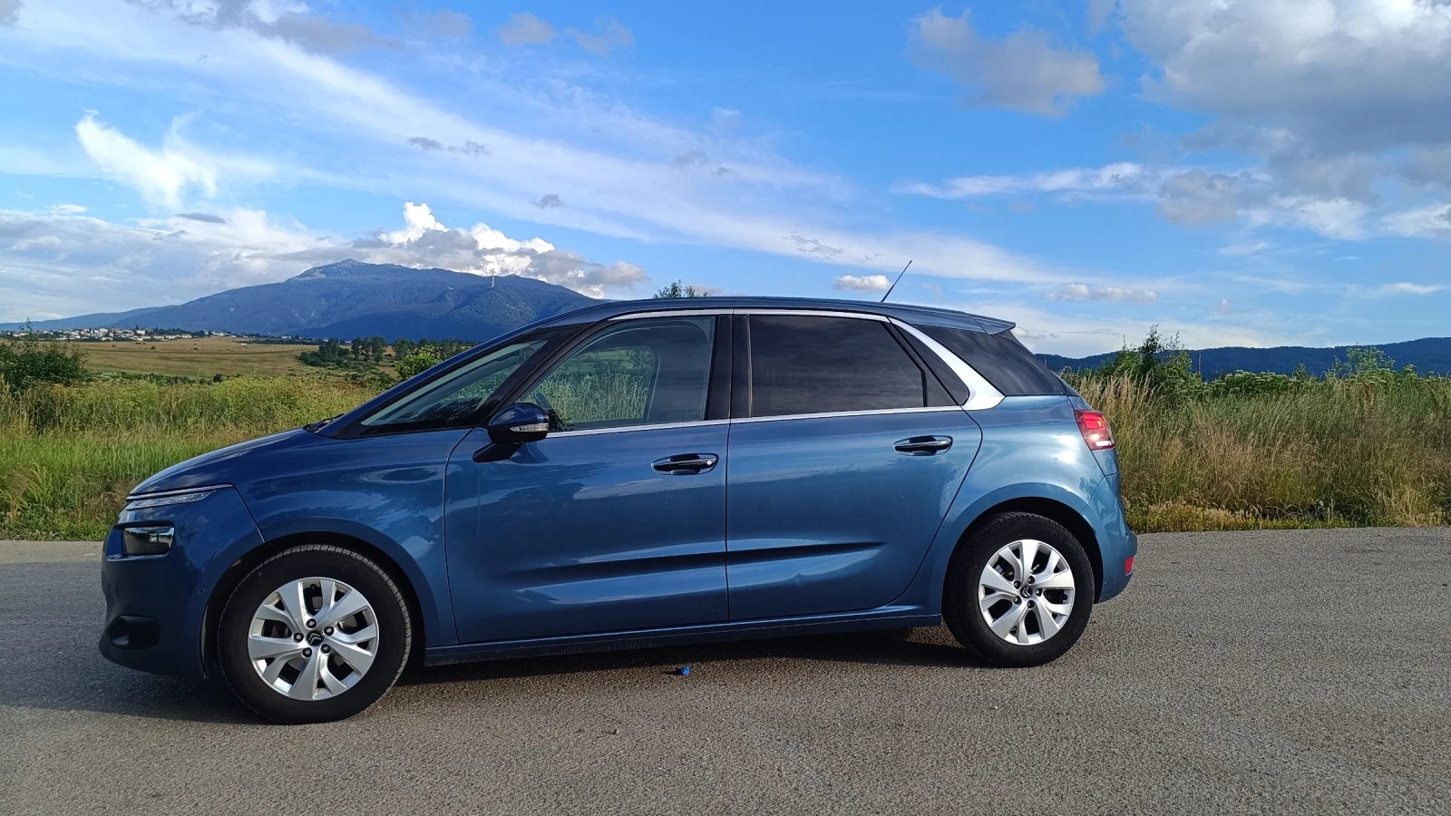 Citroen C4 Picasso, снимка 2 - Автомобили и джипове - 55037881