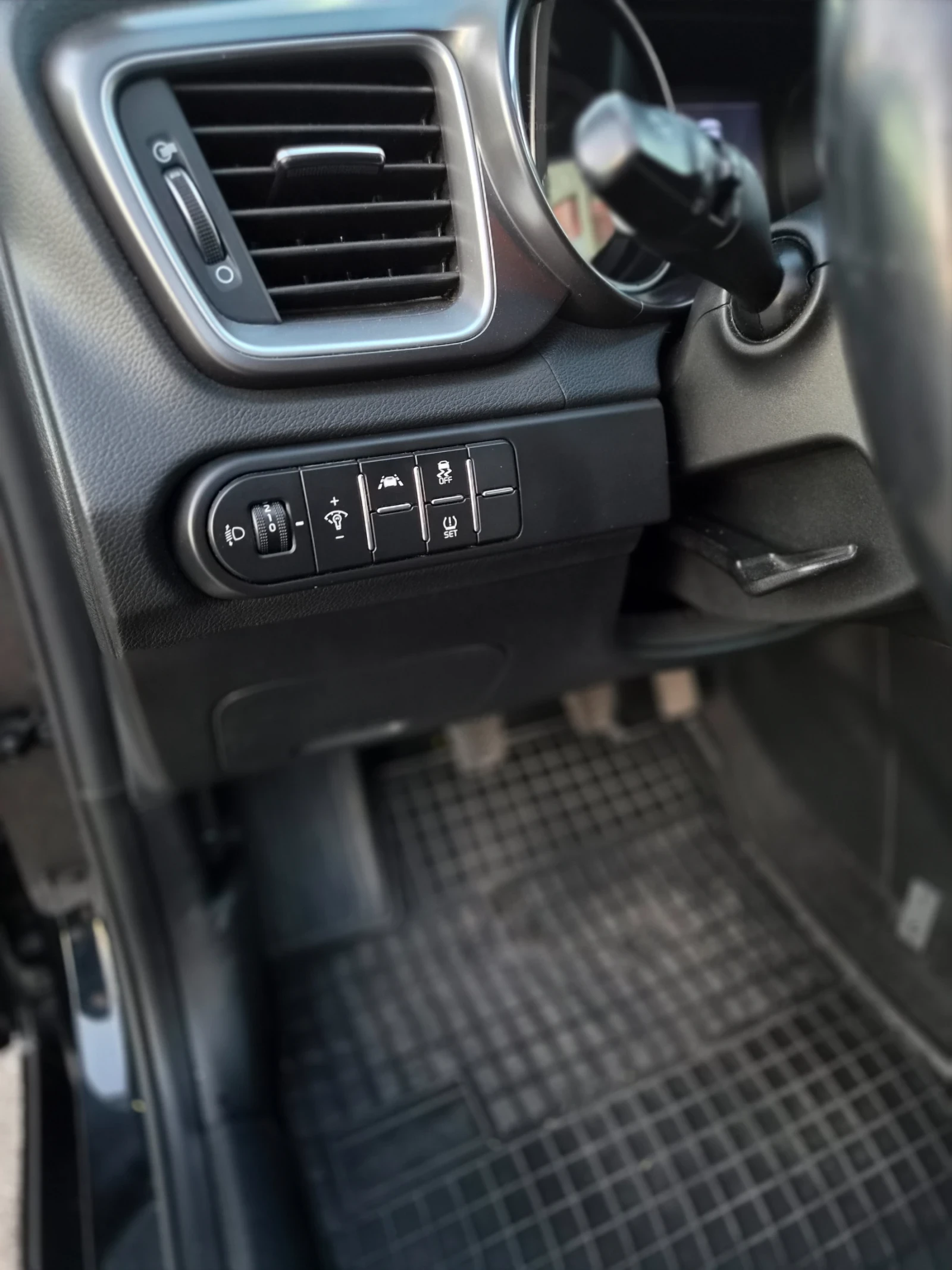 Kia Ceed, снимка 10 - Автомобили и джипове - 55326467