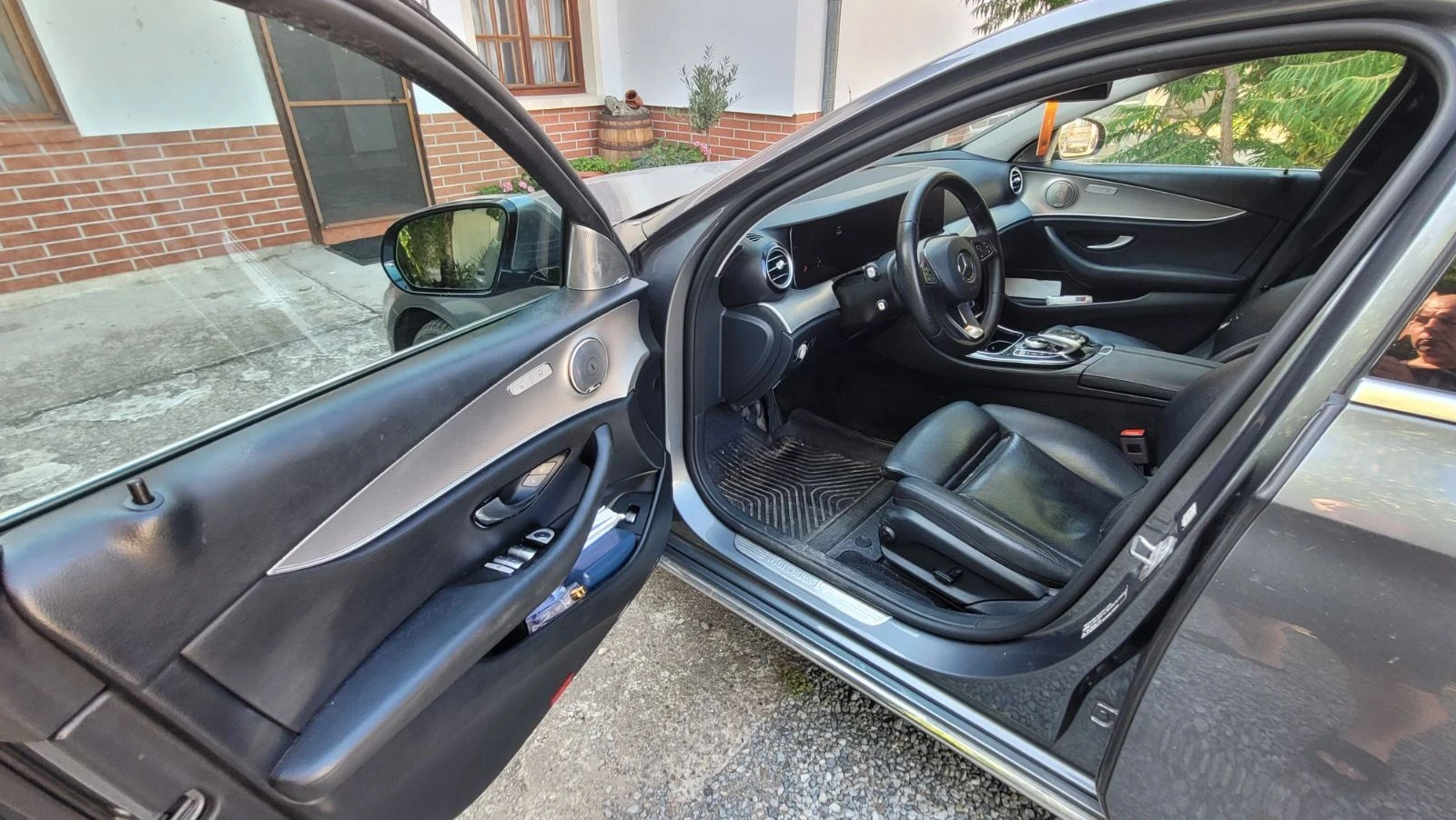 Mercedes-Benz E 220 2.2 цди, снимка 7 - Автомобили и джипове - 55477885