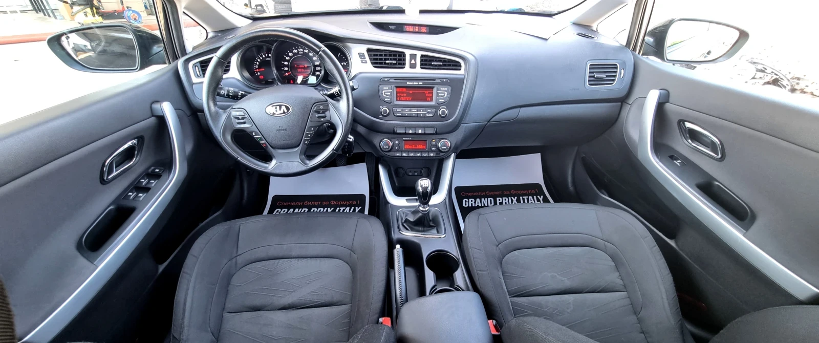 Kia Ceed 1.4i 100k.c., снимка 8 - Автомобили и джипове - 55492678
