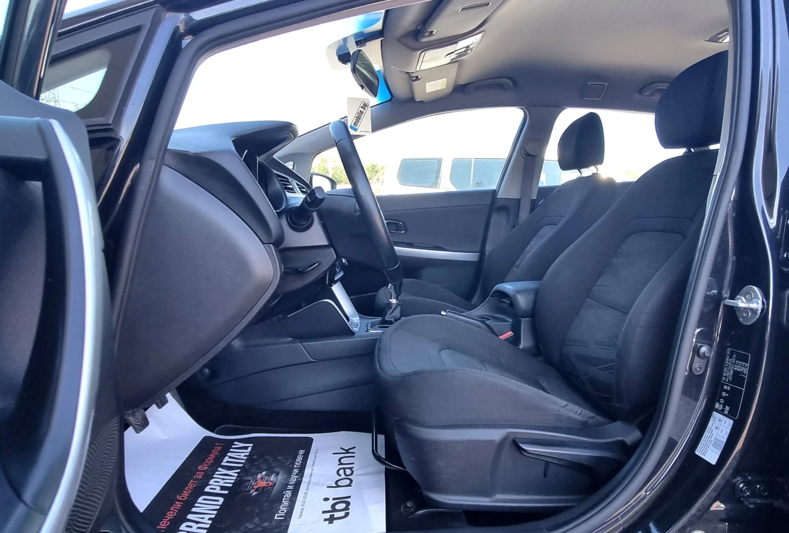 Kia Ceed 1.4i 100k.c., снимка 10 - Автомобили и джипове - 55492678