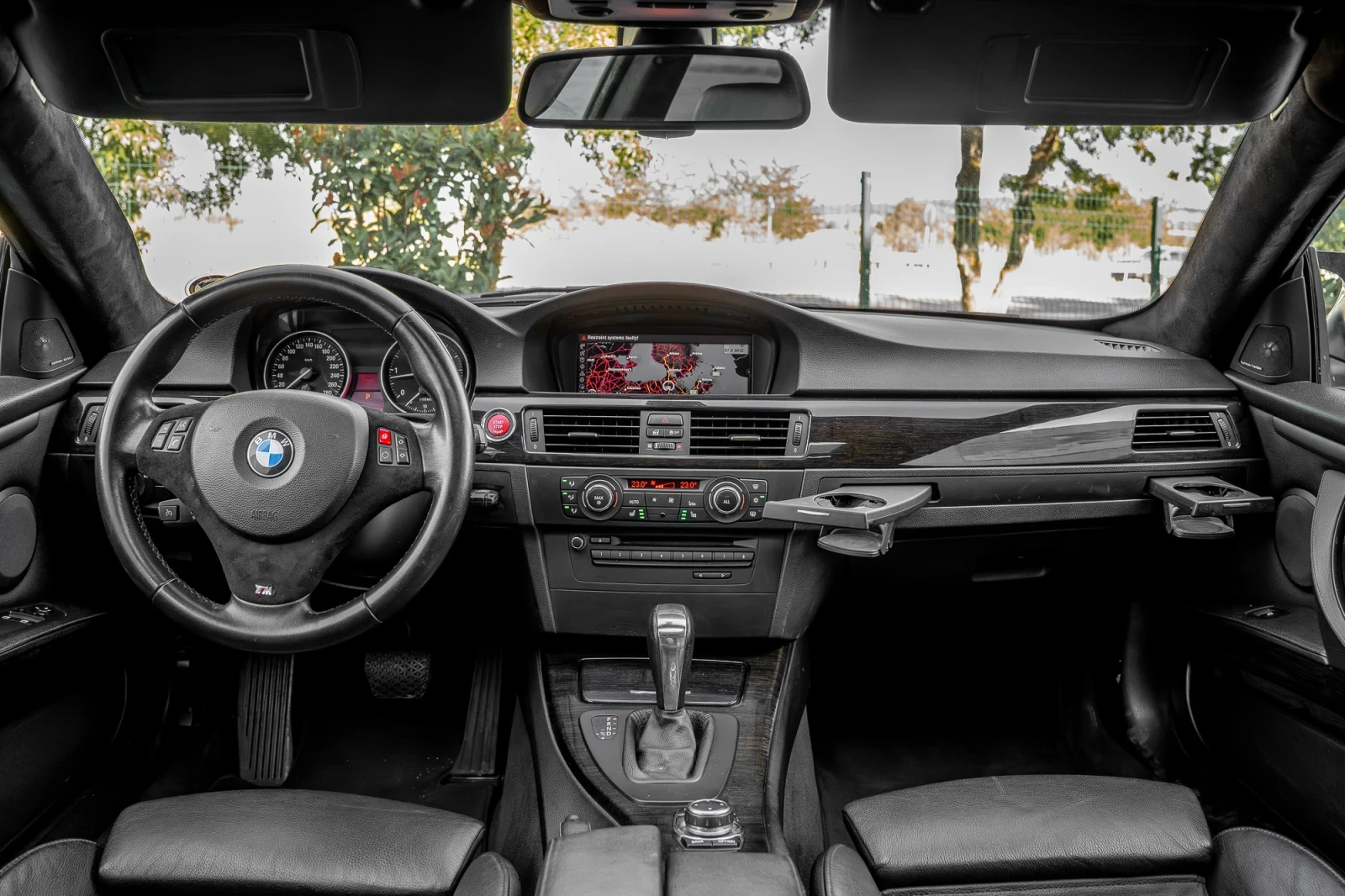 BMW 335 d LCI 2011 / M pack / Harman/kardon / Keyless go | Mobile.bg � ����������� 10