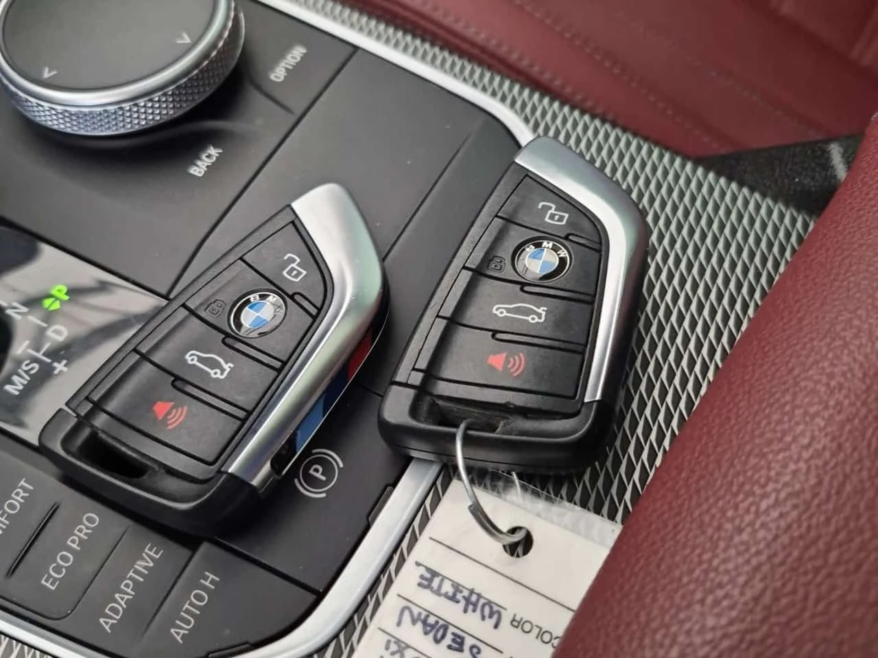 BMW 330 * 330I XDRIVE * M SPORT * CARFAX * , снимка 10 - Автомобили и джипове - 56293900