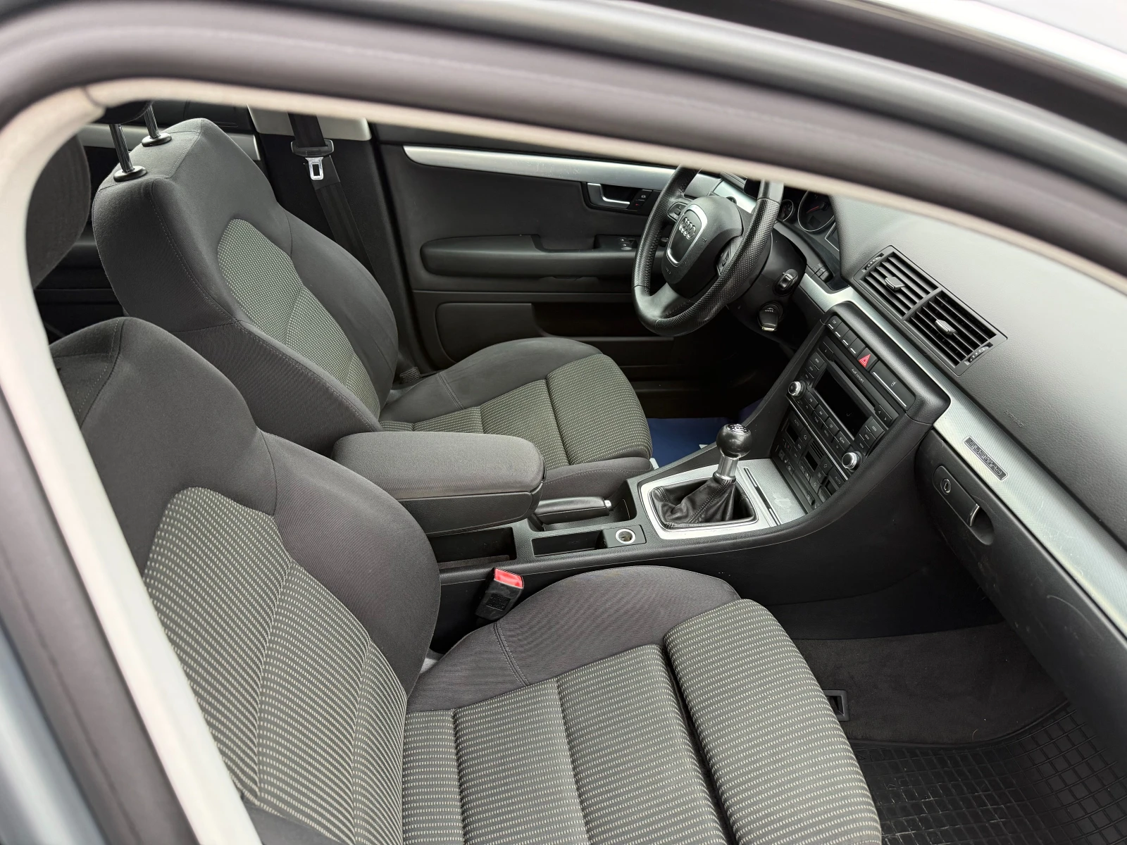 Audi A4 2, 0 TDI  КЛИМАТРОНИК !!S-line ! ! ! QUATTRO !! , снимка 10 - Автомобили и джипове - 56645387