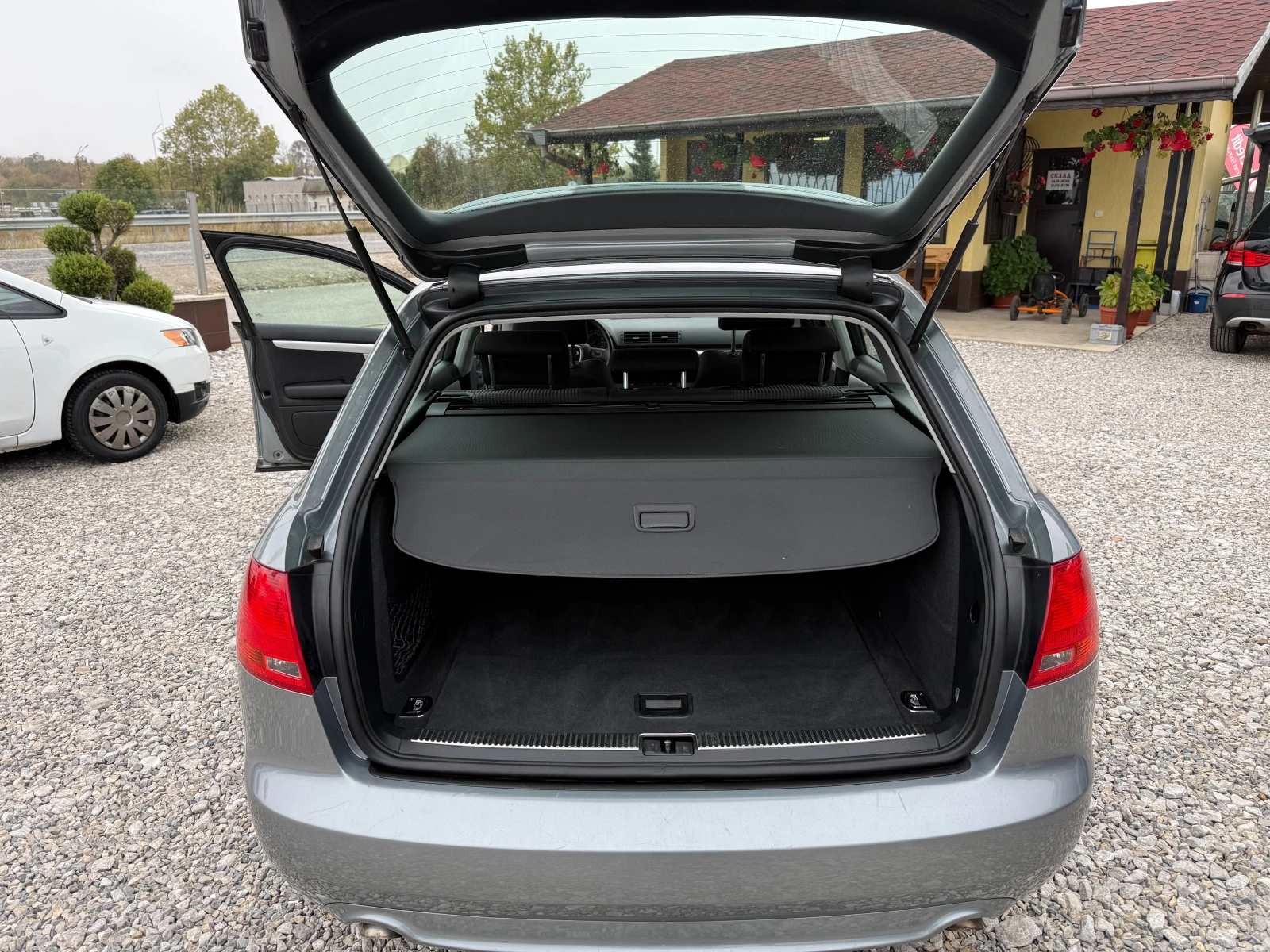 Audi A4 2, 0 TDI  КЛИМАТРОНИК !!S-line ! ! ! QUATTRO !! , снимка 13 - Автомобили и джипове - 56645387