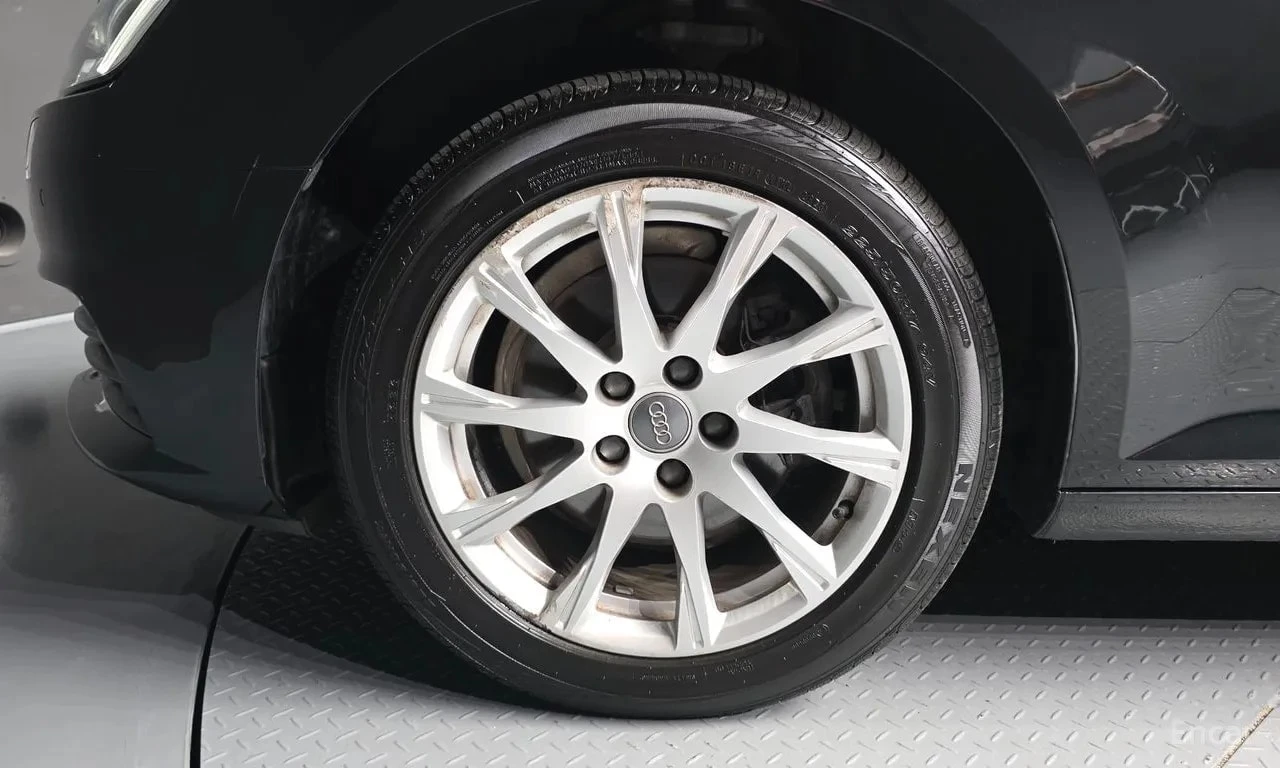 Audi A4 * 30 TDI * , снимка 5 - Автомобили и джипове - 56734755