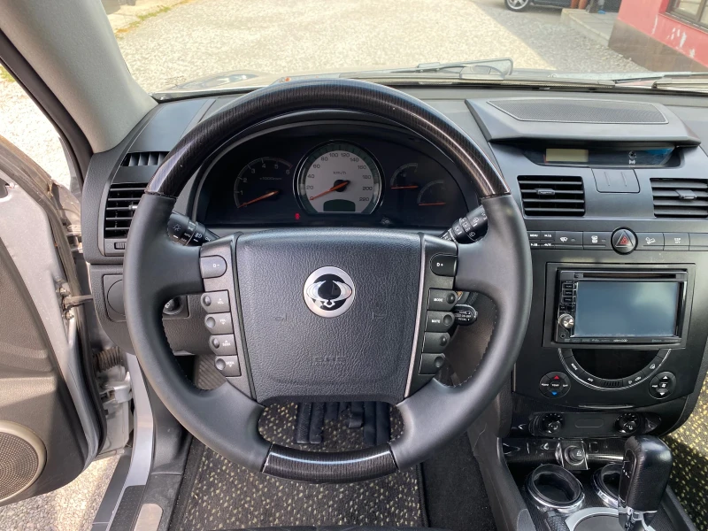 SsangYong Rexton 2.7, снимка 14 - Автомобили и джипове - 47179639