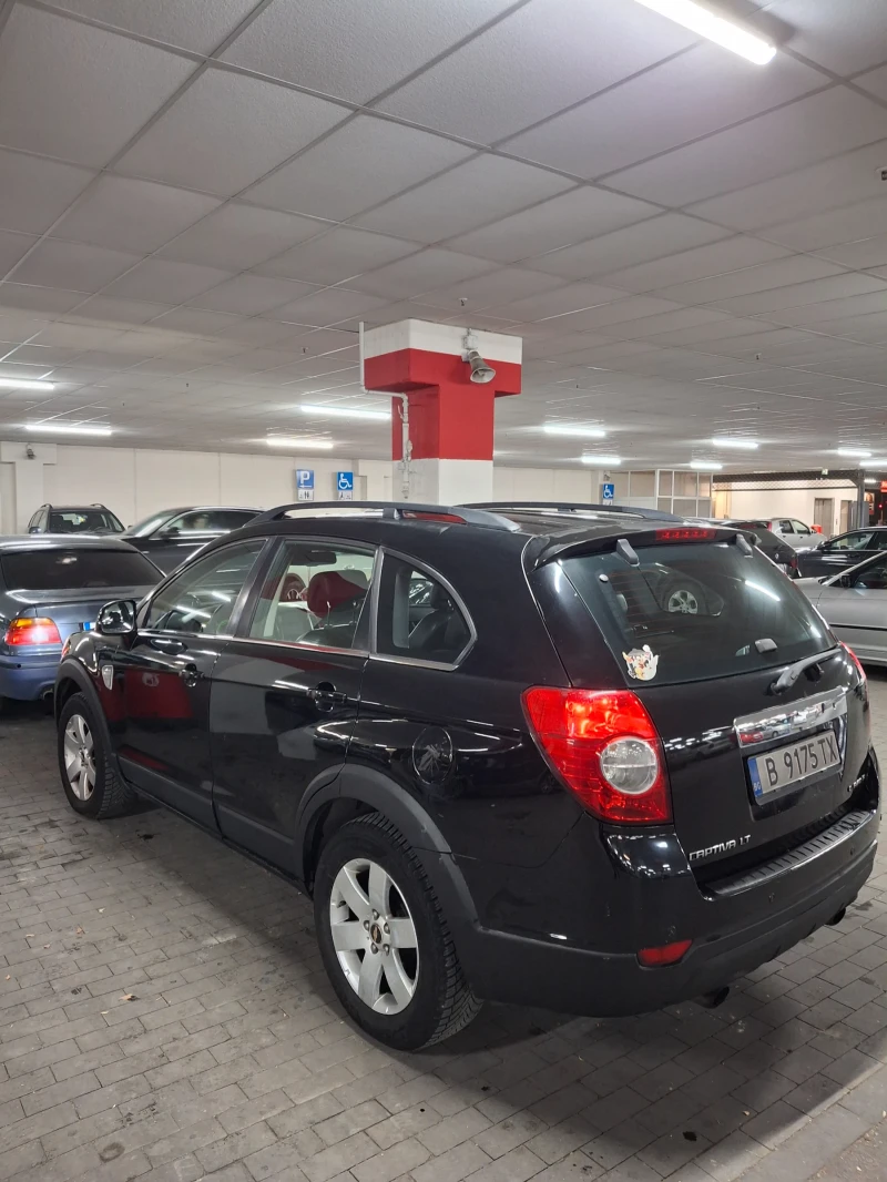 Chevrolet Captiva 2.0, снимка 4 - Автомобили и джипове - 48199304