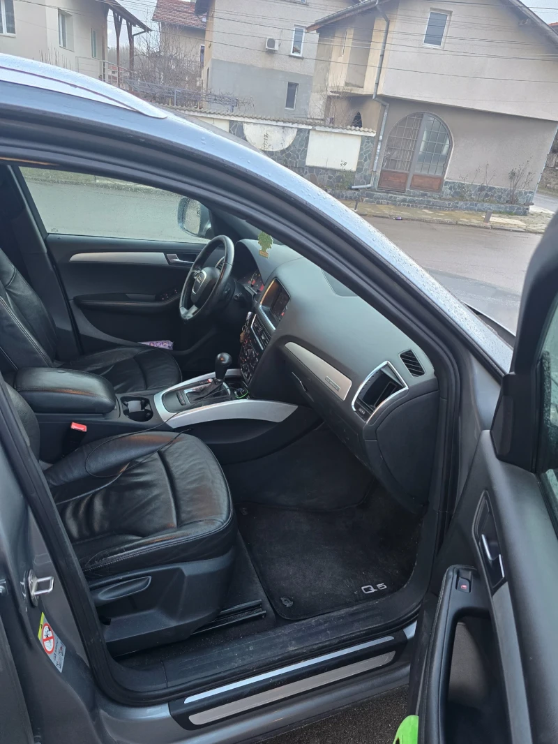 Audi Q5 2.0 TFSI, снимка 10 - Автомобили и джипове - 52966992
