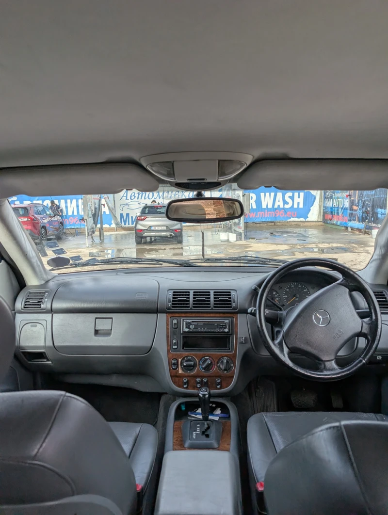 Mercedes-Benz ML 320, снимка 12 - Автомобили и джипове - 52975021