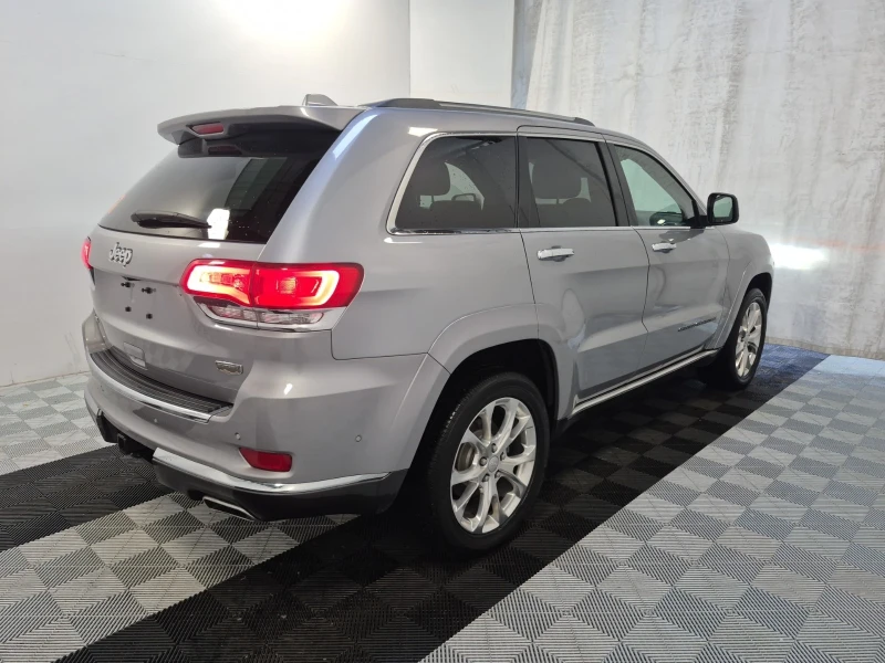 Jeep Grand cherokee SUMMIT * * CARFAX * * АВТО КРЕДИТ * * , снимка 3 - Автомобили и джипове - 53299304
