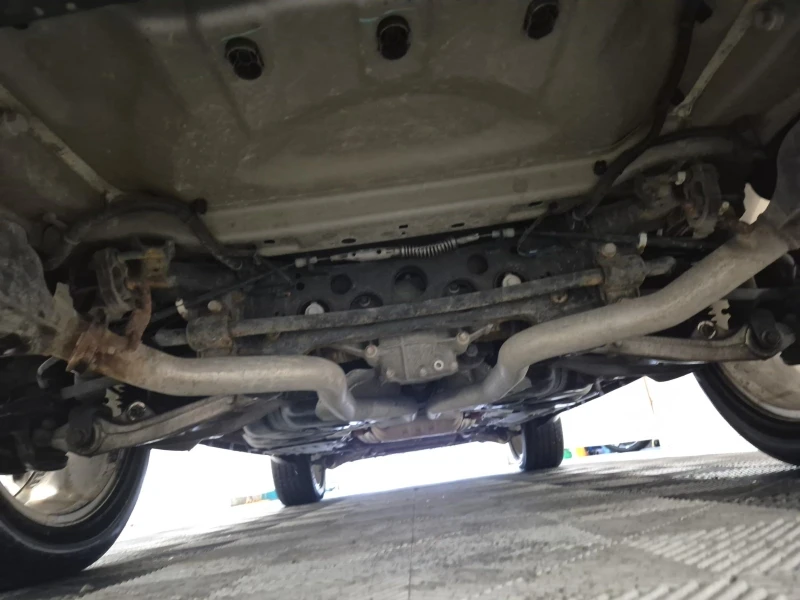 Jeep Grand cherokee SUMMIT * * CARFAX * * АВТО КРЕДИТ * * , снимка 13 - Автомобили и джипове - 53299304