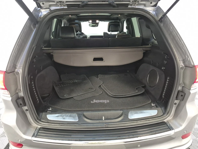 Jeep Grand cherokee SUMMIT * * CARFAX * * АВТО КРЕДИТ * * , снимка 12 - Автомобили и джипове - 53299304