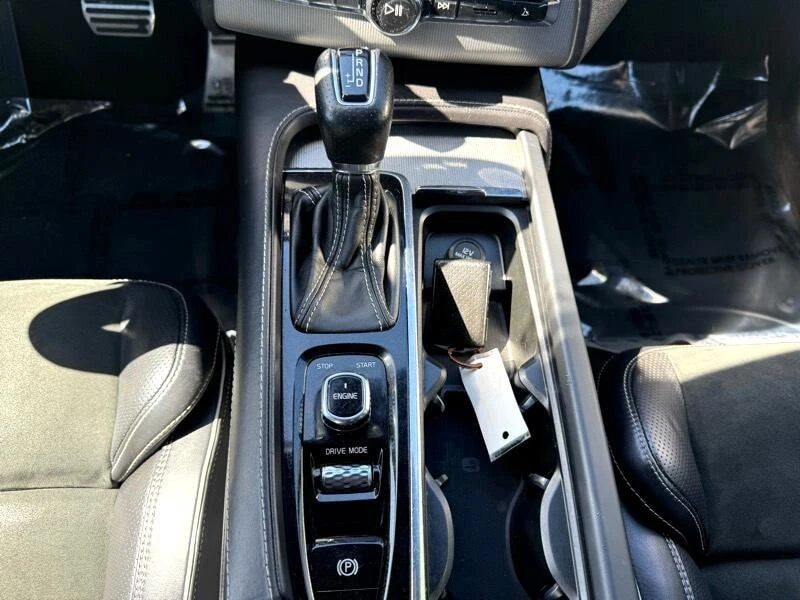Volvo Xc90 R-DESIGN* T6* 7МЕСТА* B&W* 360* DISTRONIK* DIGITAL - изображение 8