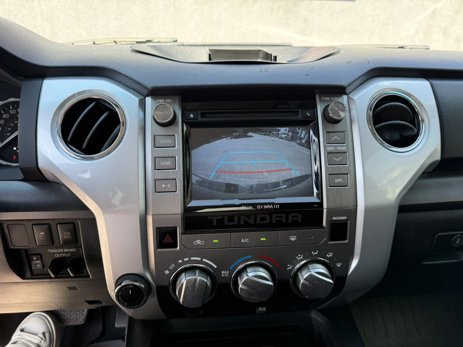 Toyota Tundra 5.7L V8 CREW MAX AWD FACELIFT | Mobile.bg   16