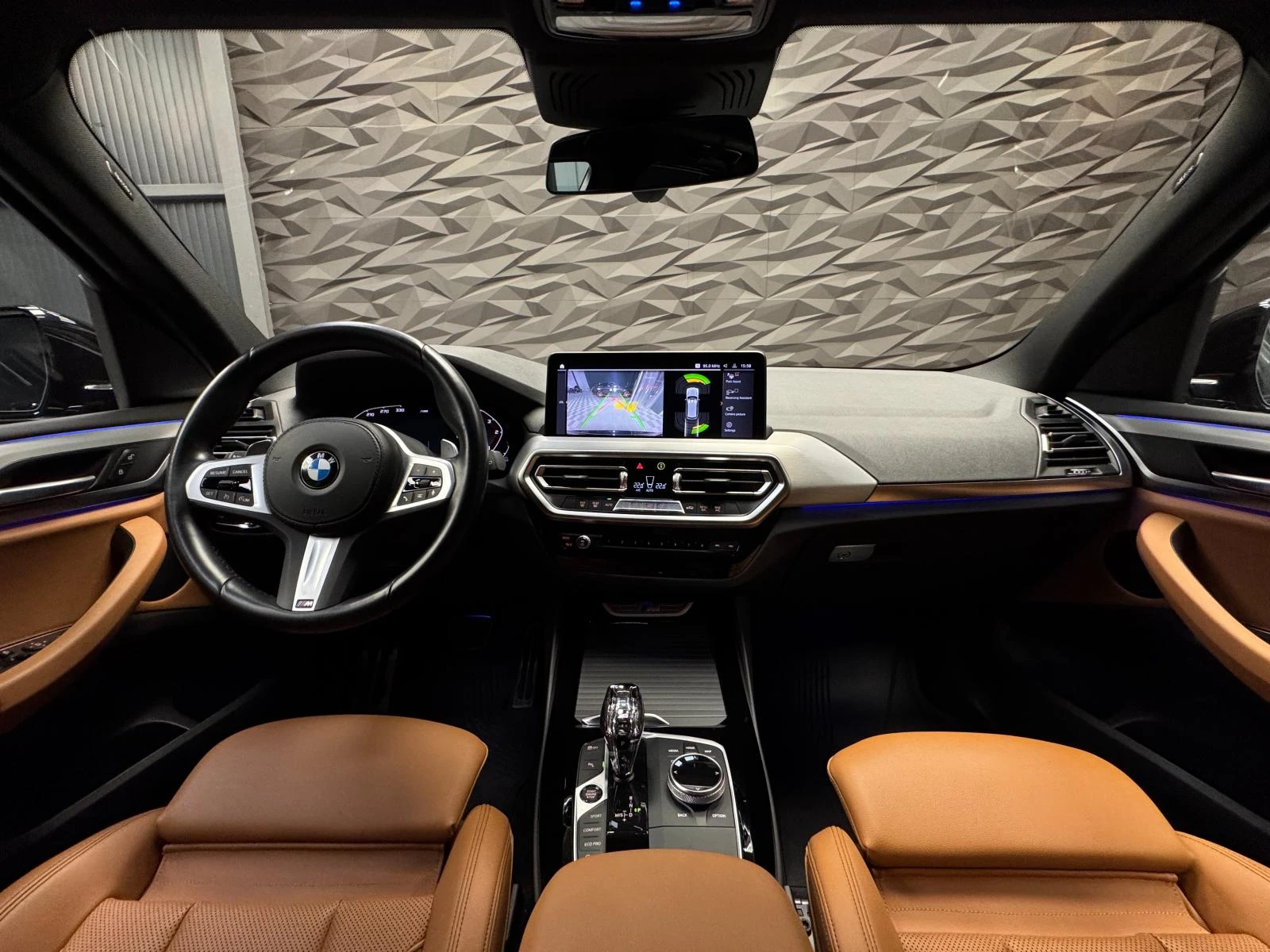 BMW X3 xDrive20d M-pack* Camera* MAXTON DESIGN - изображение 5