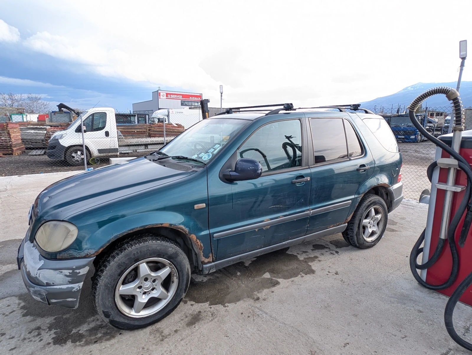 Mercedes-Benz ML 320  - изображение 4