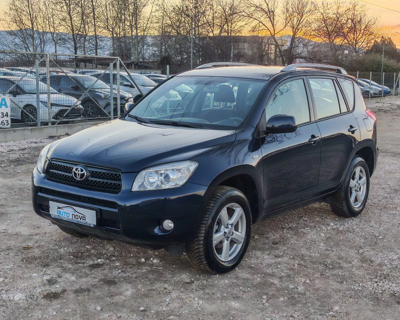 Toyota Rav4 2.0 152 К.С. БЕНЗИН! 4Х4!  - изображение 3