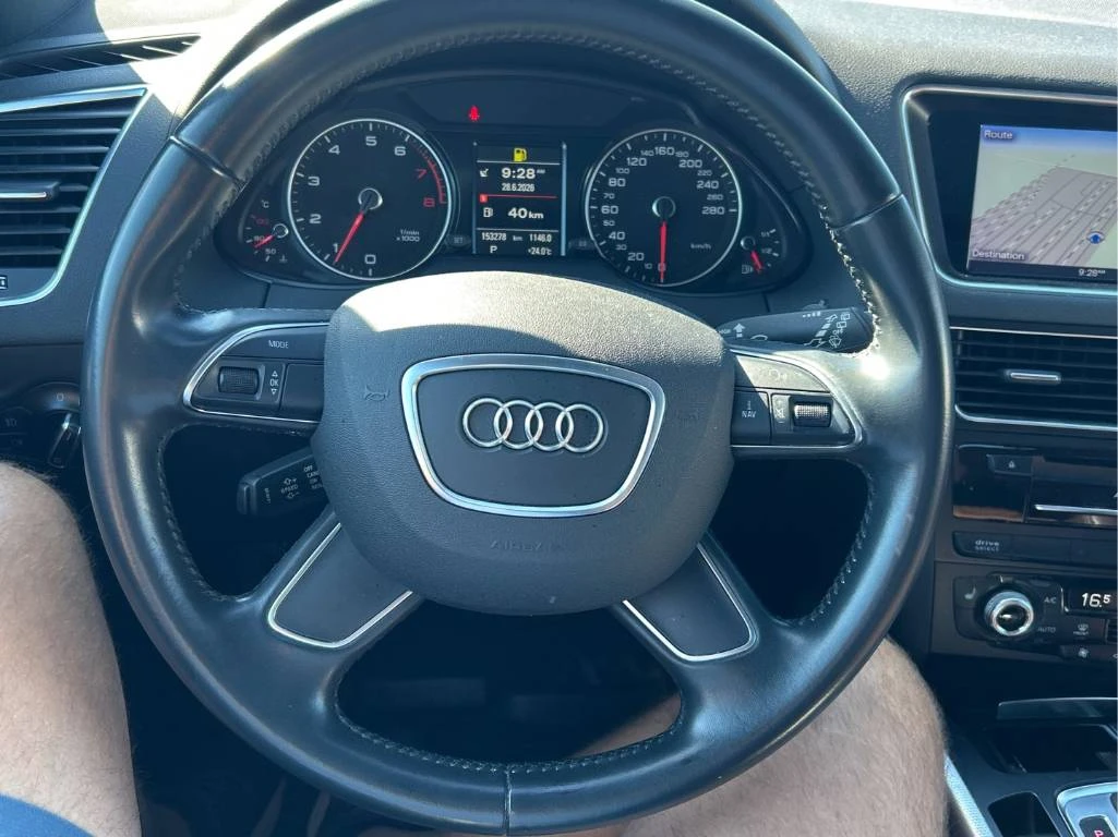 Audi Q5 | CARFAX | ПАНОРАМА | ПОДГРЕВ | , снимка 11 - Автомобили и джипове - 55145390