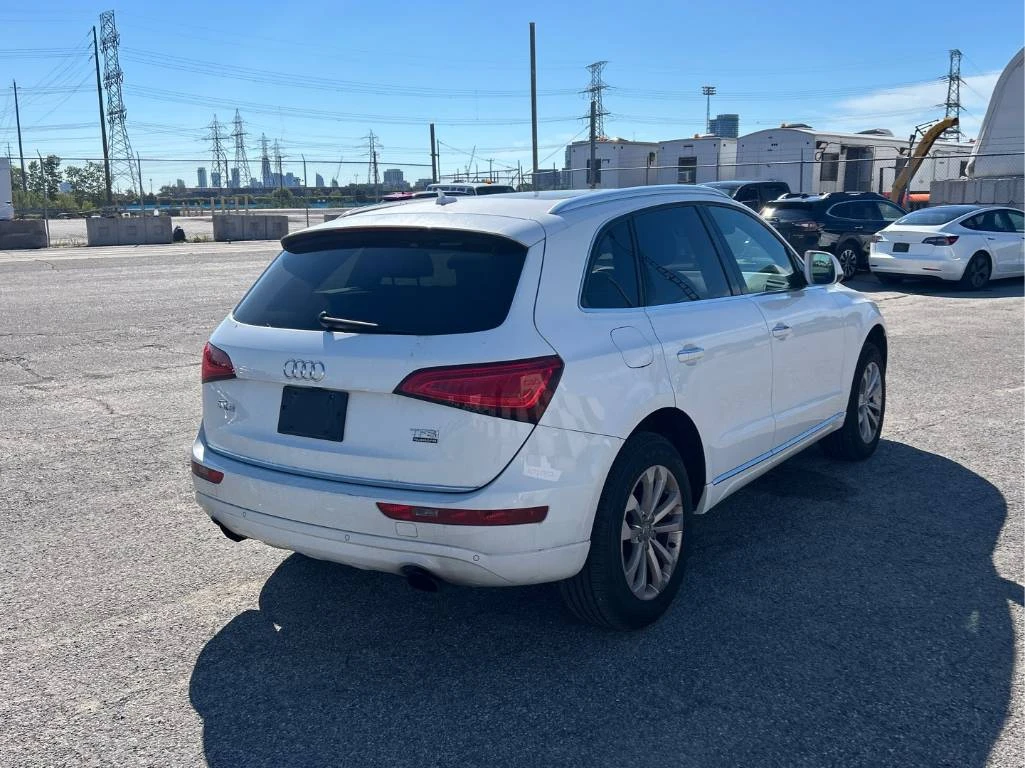 Audi Q5 | CARFAX | ПАНОРАМА | ПОДГРЕВ | , снимка 2 - Автомобили и джипове - 55145390