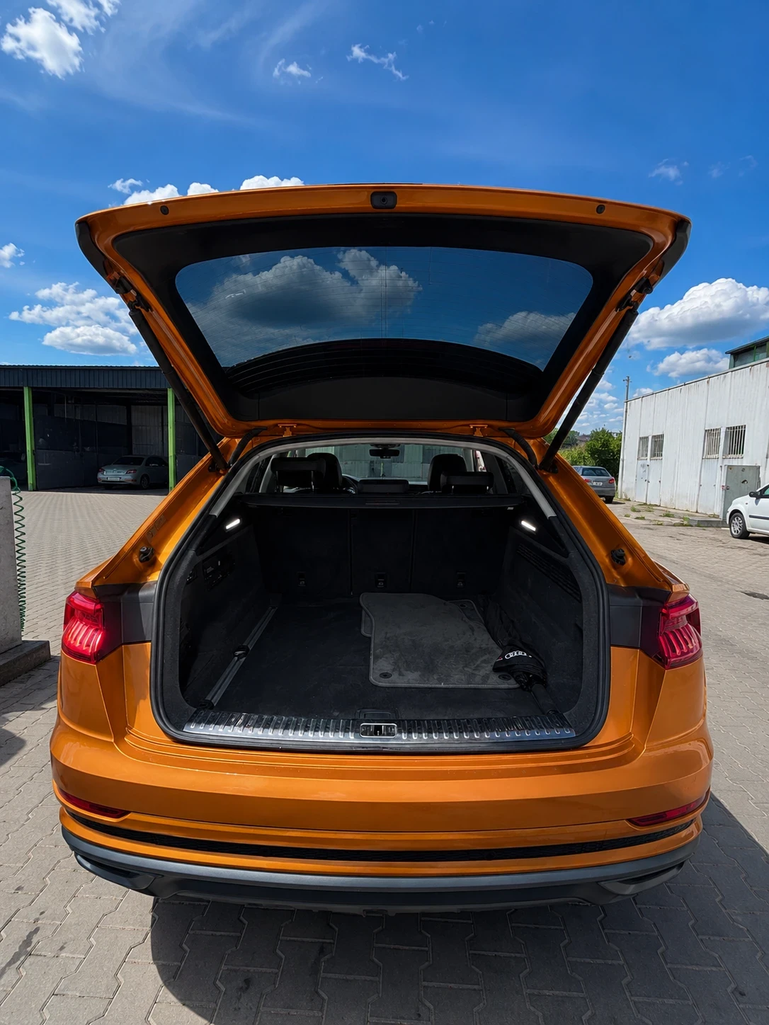 Audi Q8, снимка 7 - Автомобили и джипове - 55228551