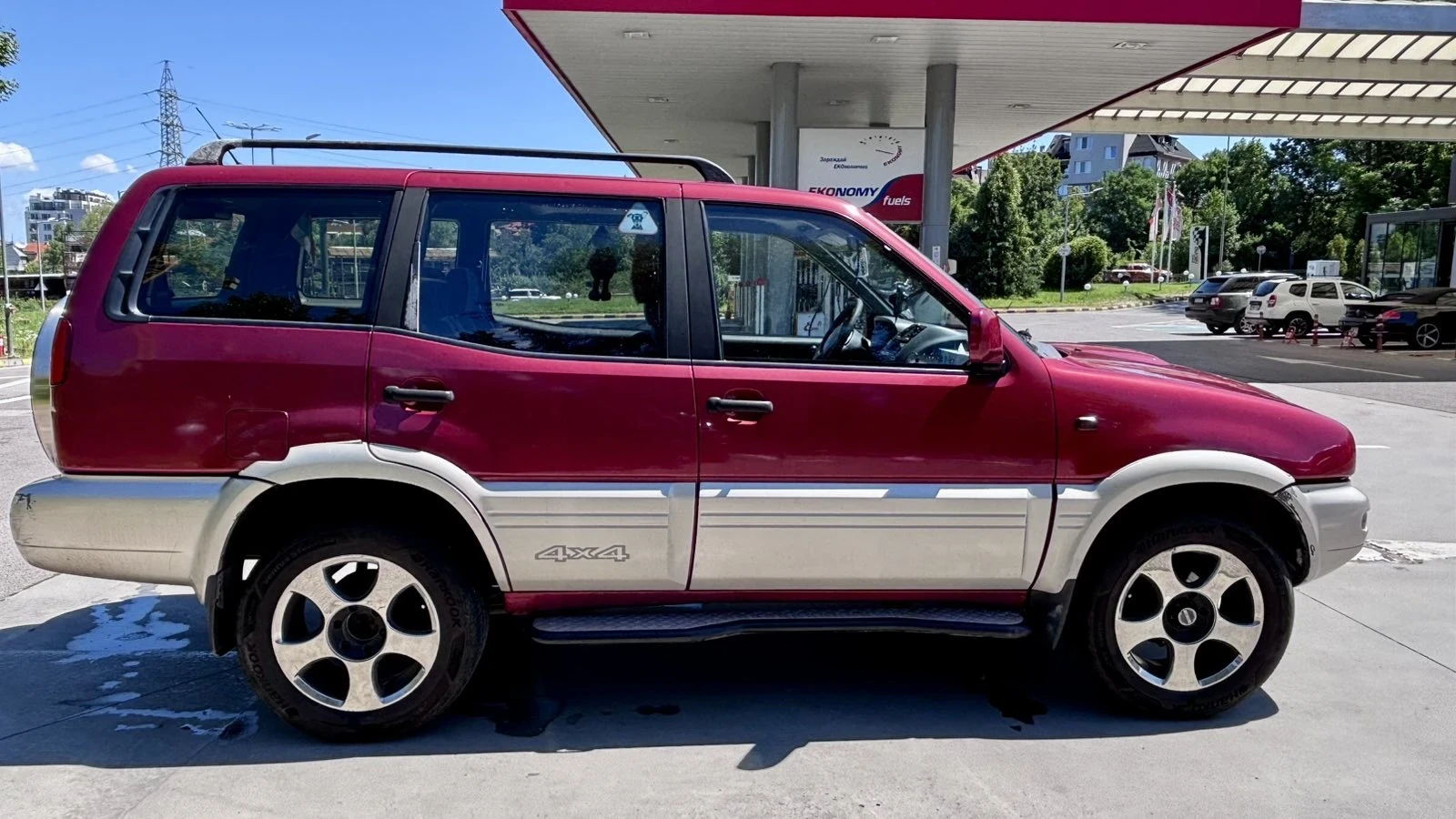 Nissan Terrano, снимка 5 - Автомобили и джипове - 55330179