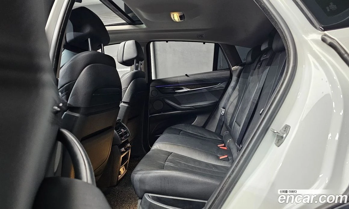 BMW X6 xDrive 40d, снимка 12 - Автомобили и джипове - 56157074