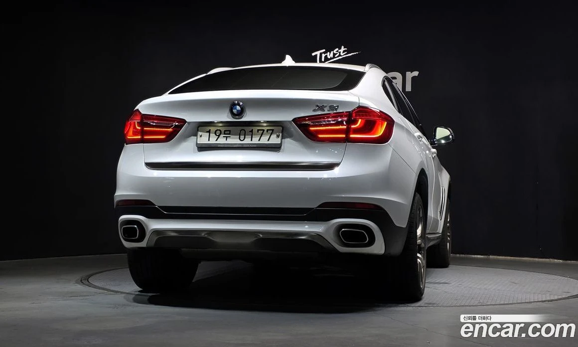 BMW X6 xDrive 40d, снимка 4 - Автомобили и джипове - 56157074
