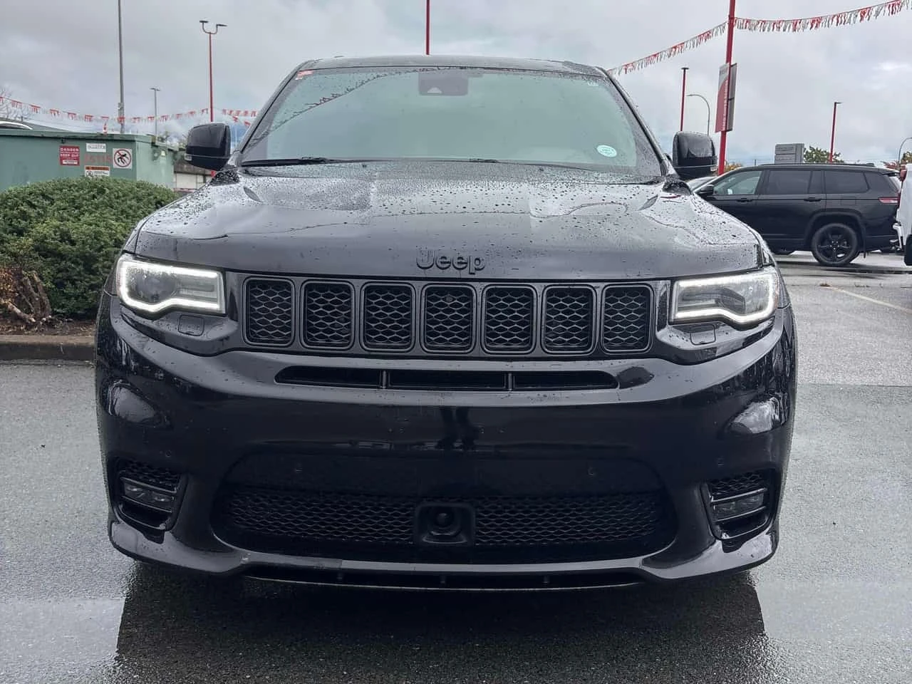 Jeep Grand cherokee * SRT * АВТОКРЕДИТ БЕЗ ПЪРВОНАЧАЛНА ВНОСКА* , снимка 6 - Автомобили и джипове - 56237937