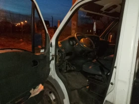 Iveco 35c11, снимка 13