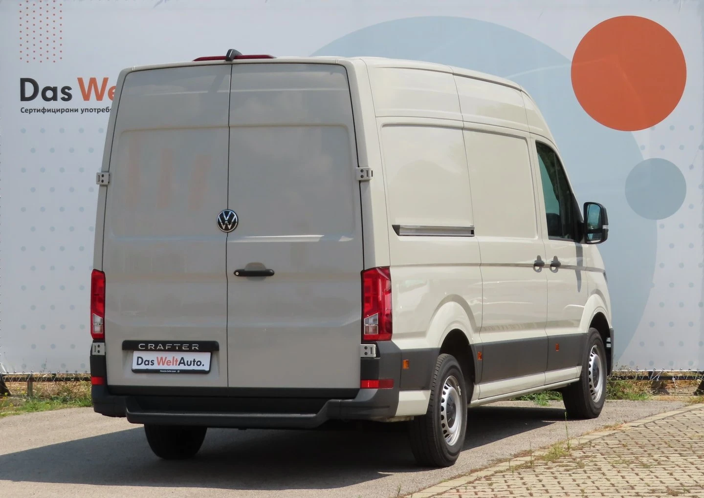 VW Crafter 35 Kasten M 11.3 m3 TDI предно - изображение 3