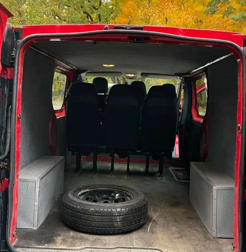 Renault Trafic 6 места дълга база - изображение 9