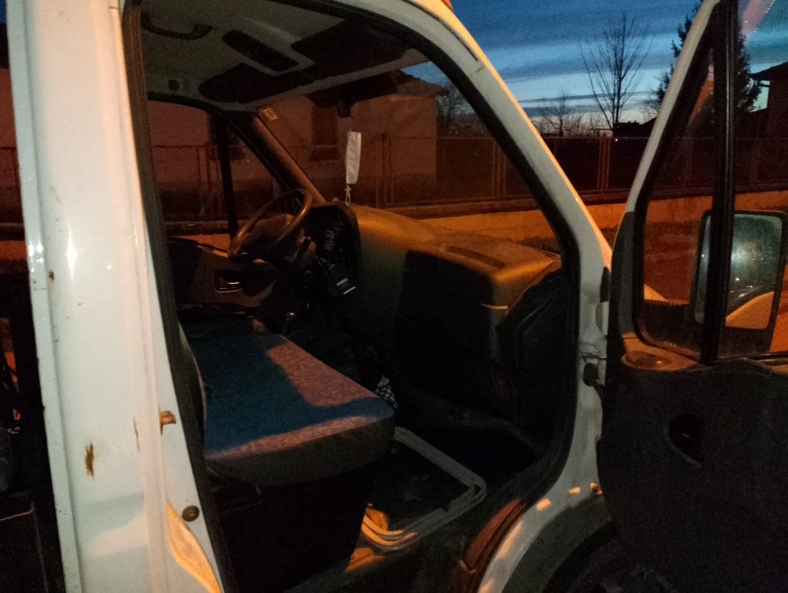 Iveco 35c11, снимка 11 - Бусове и автобуси - 53706964