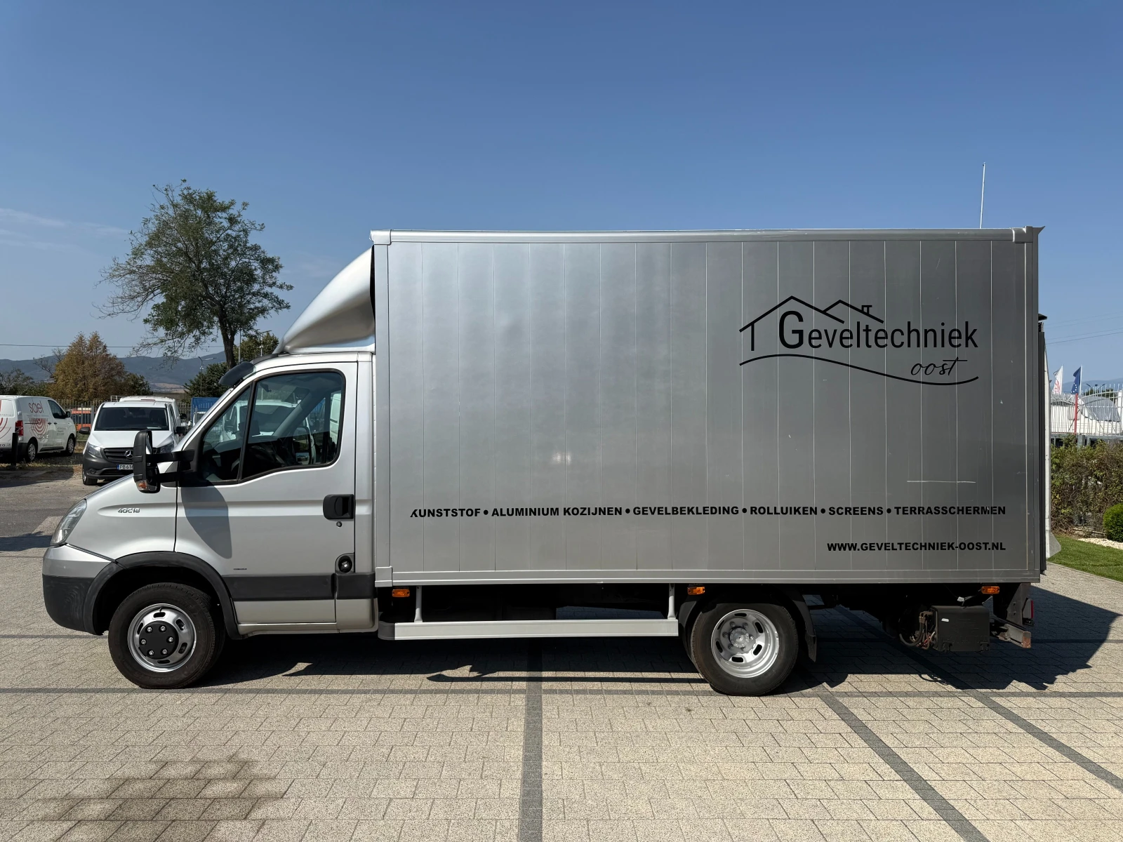 Iveco Daily 40C18 3.0HPI до 3.5т. 4.20м. 1000кг борд Клима , снимка 5 - Бусове и автобуси - 55775284