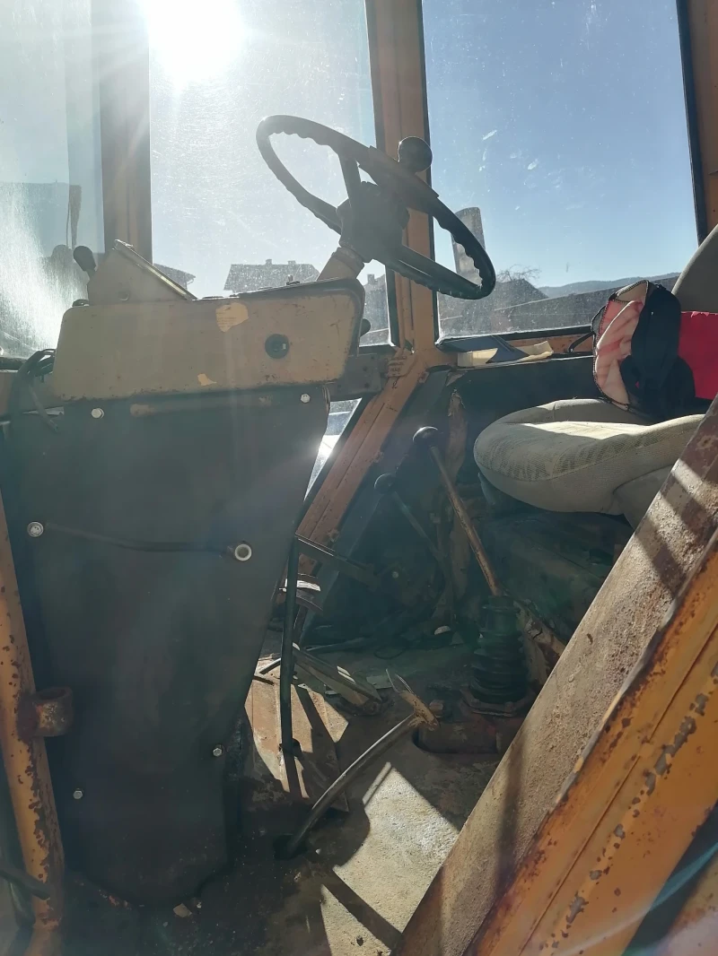 Трактор Болгар Болгар, снимка 4 - Селскостопанска техника - 48277206