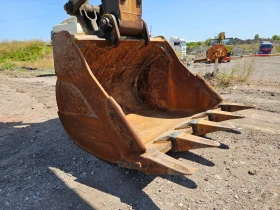 Багер JCB JS330LC, снимка 9