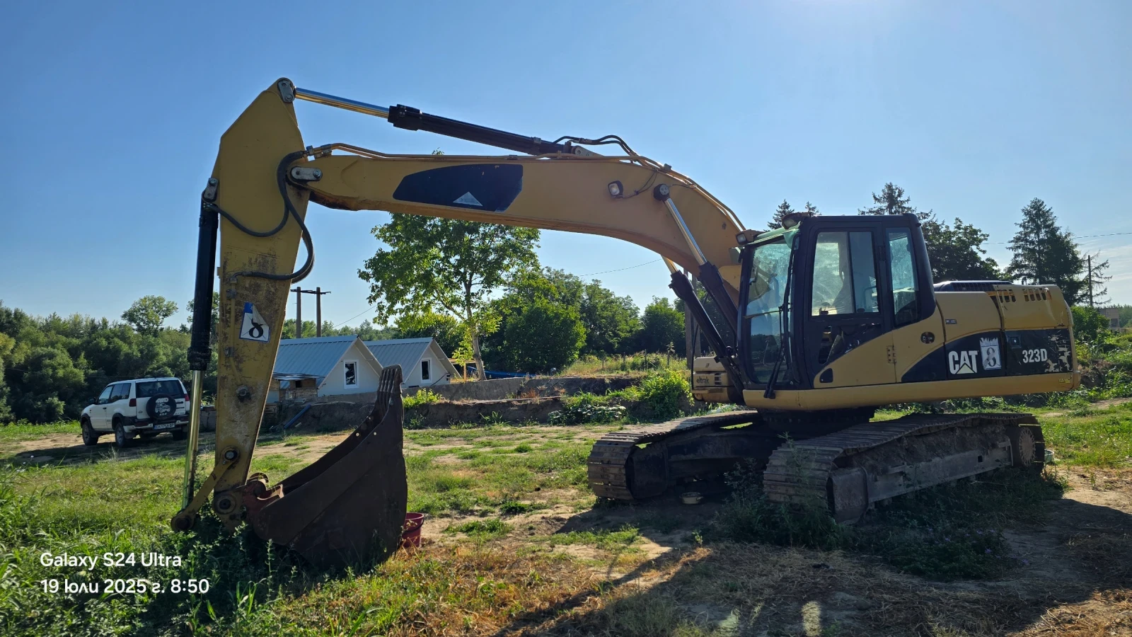 Багер Caterpillar 323D, снимка 2 - Индустриална техника - 54030799