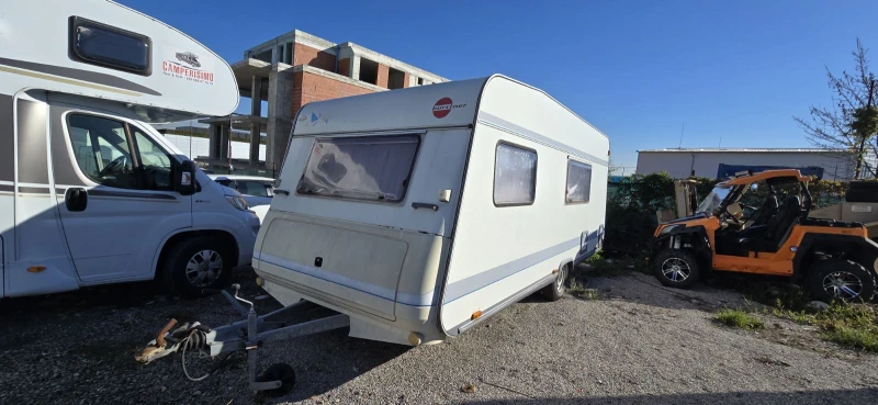 Каравана Burstner Club, снимка 5 - Каравани и кемпери - 52421179