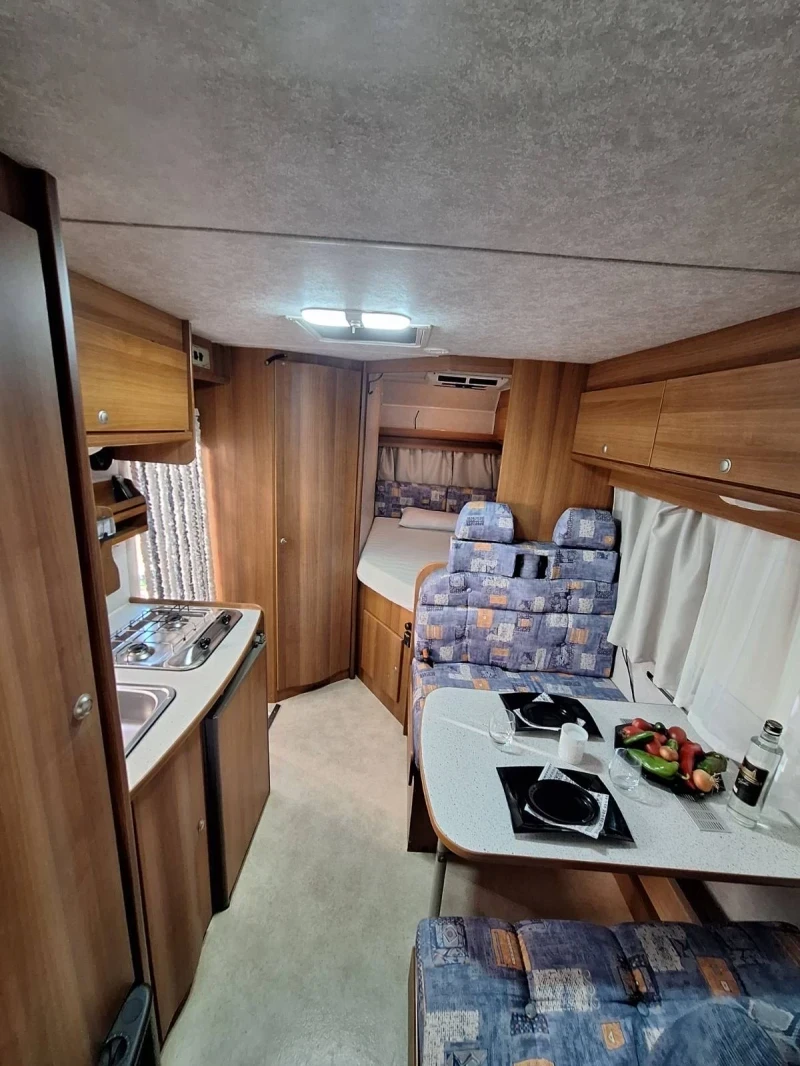 Кемпер Ford RIMOR, снимка 11 - Каравани и кемпери - 54347951